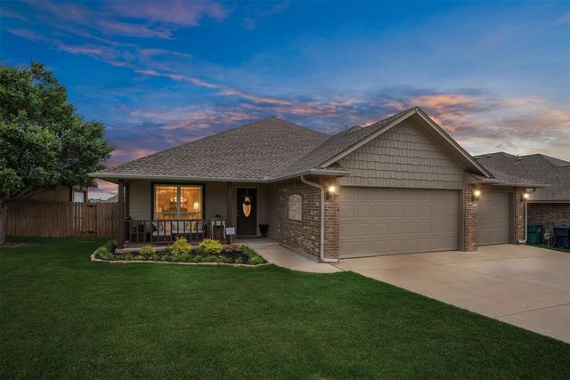 11321 NW 7th Street, Yukon, OK 73099