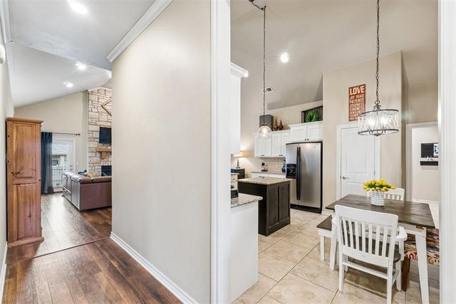 11321 NW 7th Street, Yukon, OK 73099