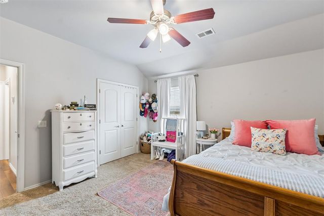 11321 NW 7th Street, Yukon, OK 73099