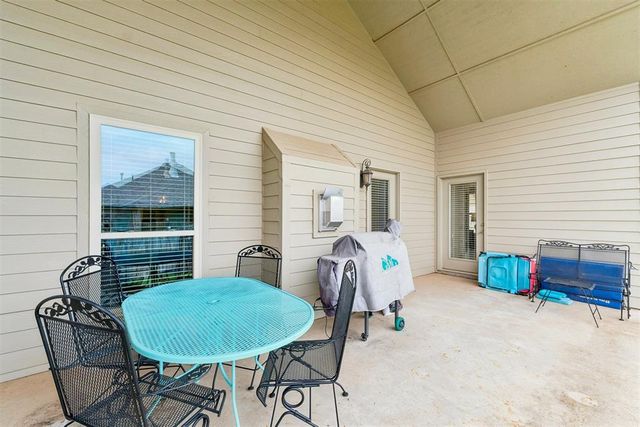 11321 NW 7th Street, Yukon, OK 73099