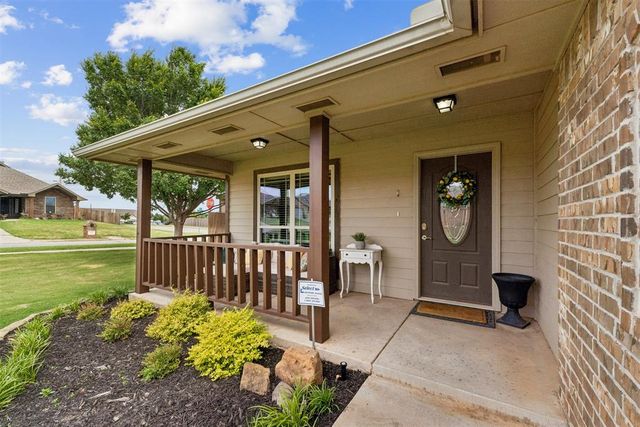 11321 NW 7th Street, Yukon, OK 73099