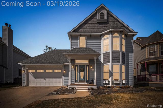 751 Woodleigh Way, Oxford Village, MI 48371