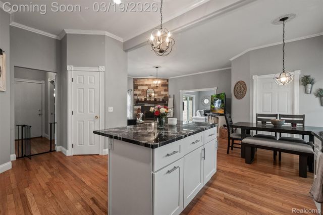 751 Woodleigh Way, Oxford Village, MI 48371