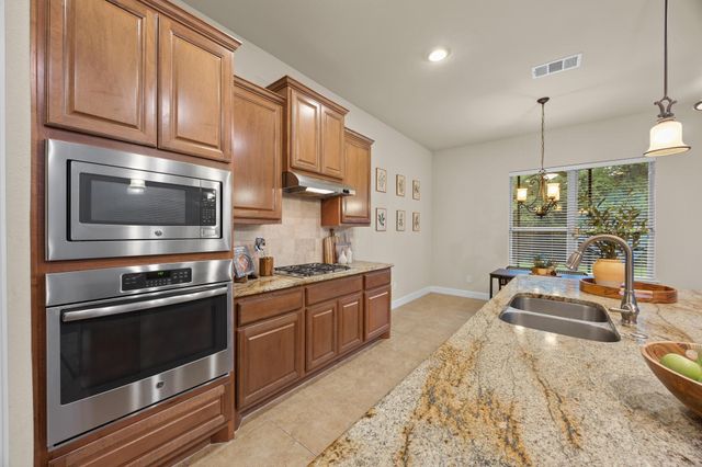 2301 Manada TRL, Leander, TX 78641