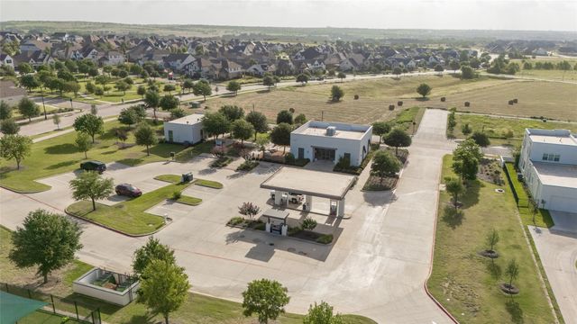 2017 Prairie Holly Lane, Fort Worth, TX 76008