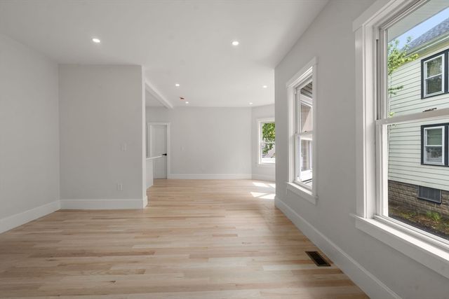 32 Manning St. 1, Medford, MA 02155