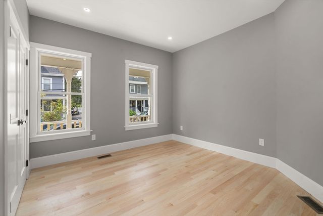 32 Manning St. 1, Medford, MA 02155