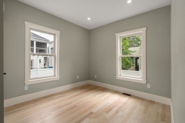 32 Manning St. 1, Medford, MA 02155