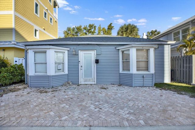 39 181ST AVENUE W, Redington Shores, FL 33708