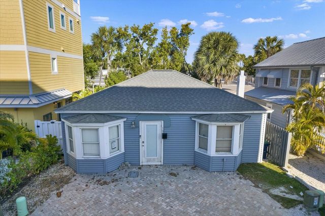 39 181ST AVENUE W, Redington Shores, FL 33708