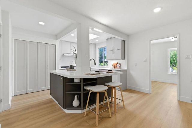 13004 Paseo Presada, Saratoga, CA 95070