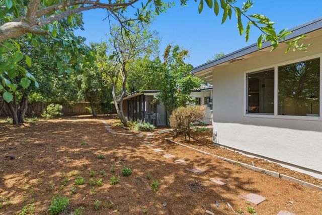 13004 Paseo Presada, Saratoga, CA 95070