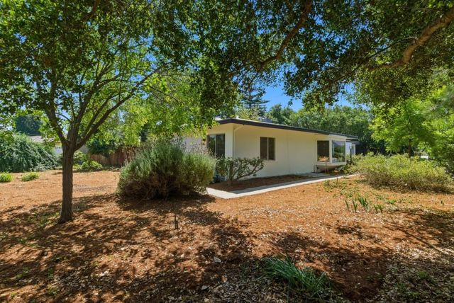 13004 Paseo Presada, Saratoga, CA 95070