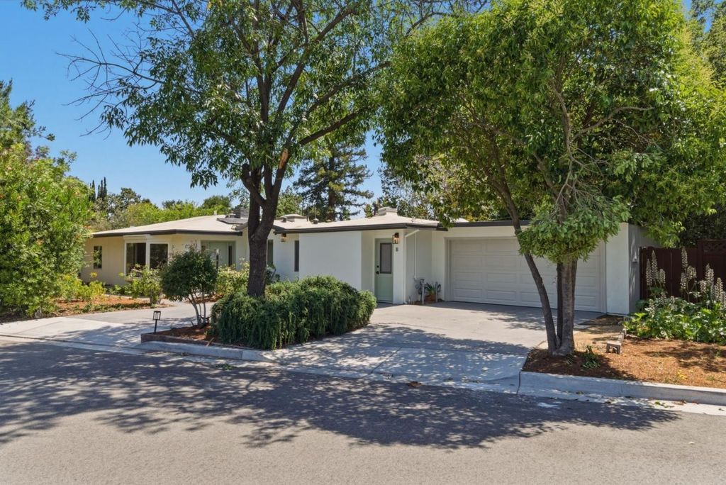 13004 Paseo Presada, Saratoga, CA 95070