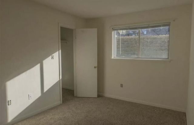830 Claytor Square, Blacksburg, VA 24060