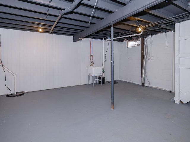 5909 Utah Avenue, Portage, MI 49024