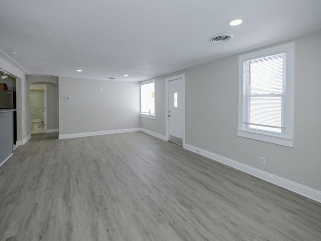 5909 Utah Avenue, Portage, MI 49024