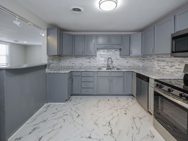 5909 Utah Avenue, Portage, MI 49024