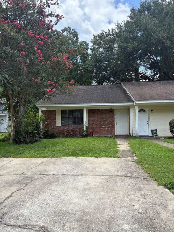 3245 Mound Drive, Tallahassee, FL 32309