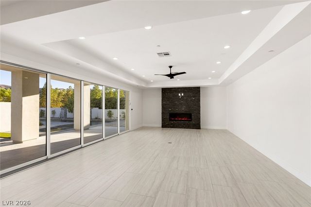 3423 Spanish Winds Court, Las Vegas, NV 89141