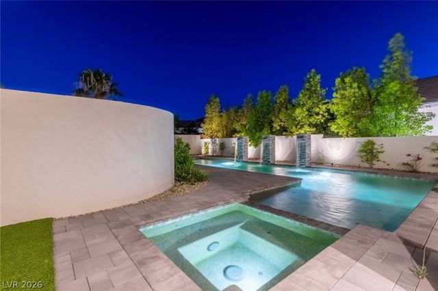 3423 Spanish Winds Court, Las Vegas, NV 89141