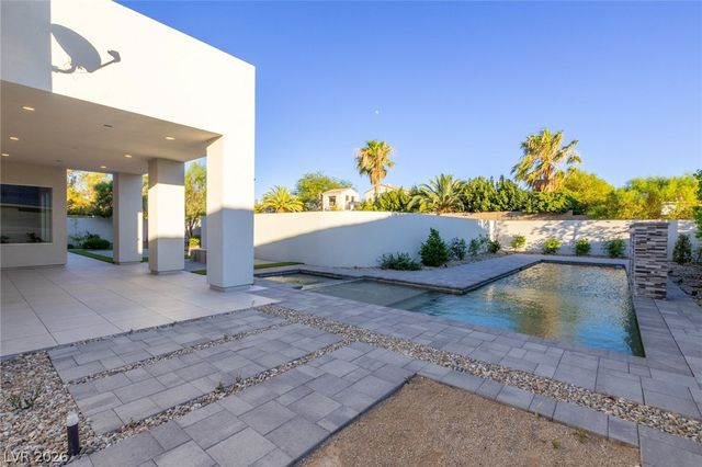 3423 Spanish Winds Court, Las Vegas, NV 89141
