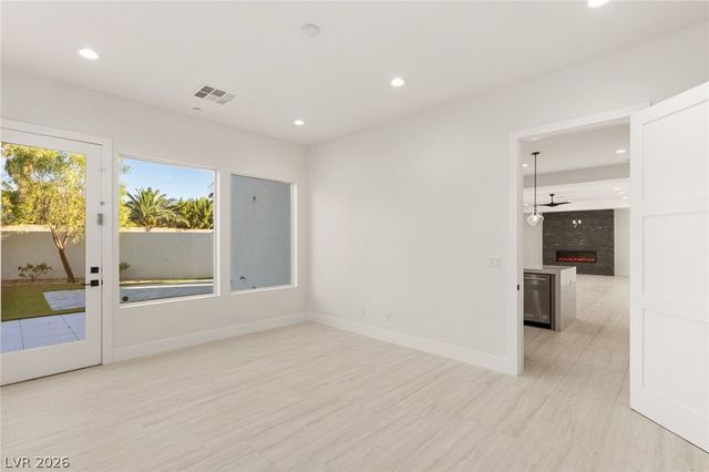 3423 Spanish Winds Court, Las Vegas, NV 89141