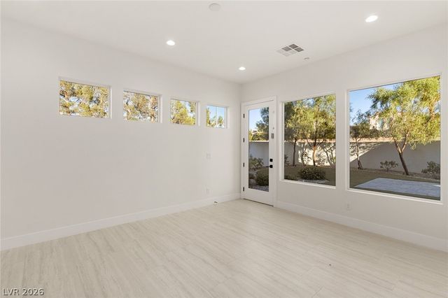 3423 Spanish Winds Court, Las Vegas, NV 89141