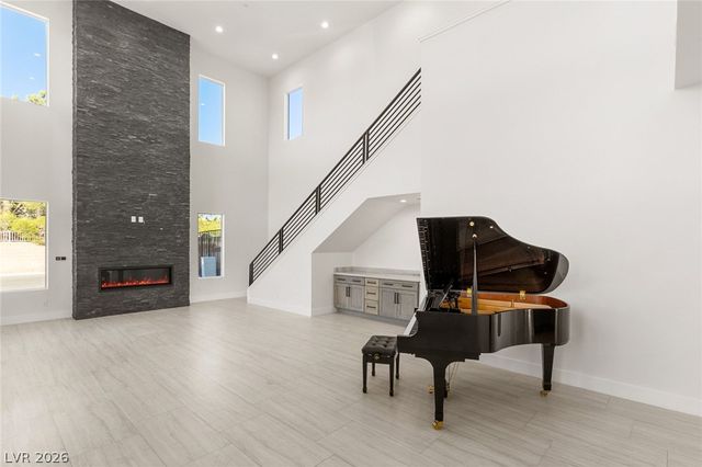 3423 Spanish Winds Court, Las Vegas, NV 89141