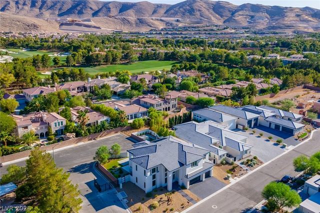 3423 Spanish Winds Court, Las Vegas, NV 89141