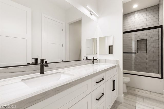 3423 Spanish Winds Court, Las Vegas, NV 89141