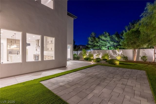 3423 Spanish Winds Court, Las Vegas, NV 89141