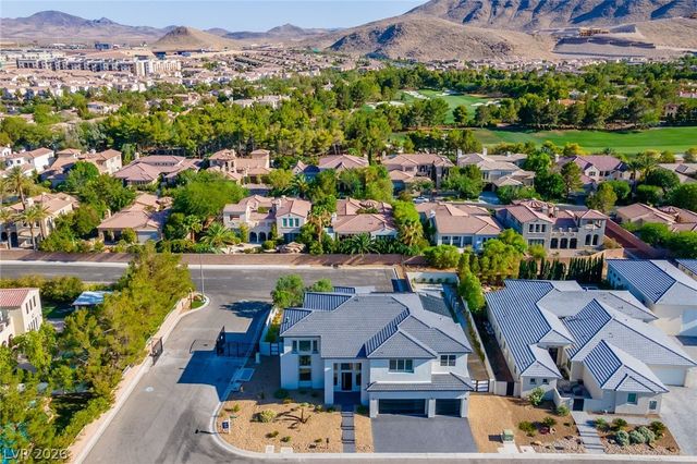 3423 Spanish Winds Court, Las Vegas, NV 89141