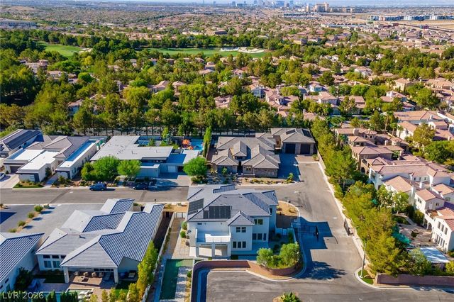 3423 Spanish Winds Court, Las Vegas, NV 89141