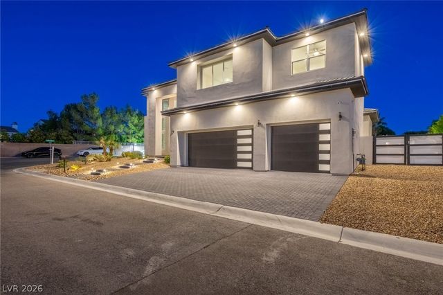 3423 Spanish Winds Court, Las Vegas, NV 89141