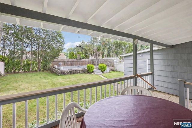 44 Rumana Road, Wayne, NJ 07470