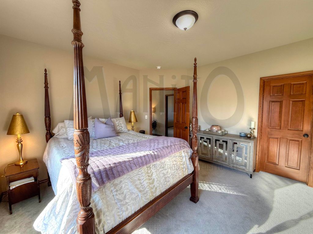 1008 N River Ridge Blvd, Spokane, WA 99224 photo 27