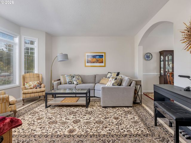 1903 N 5TH Way, Ridgefield, WA 98642