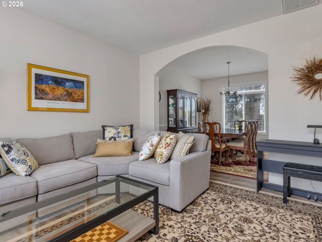 1903 N 5TH Way, Ridgefield, WA 98642