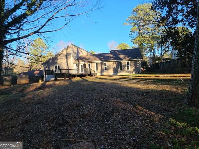 1483 Hidden Hills Parkway, Stone Mountain, GA 30088