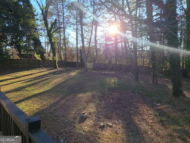 1483 Hidden Hills Parkway, Stone Mountain, GA 30088