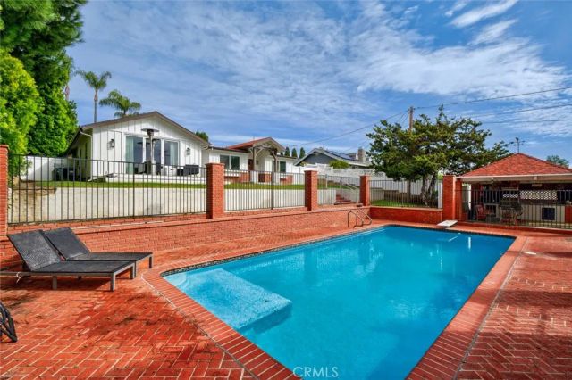 17751 Buena Vista Avenue, Yorba Linda, CA 92886