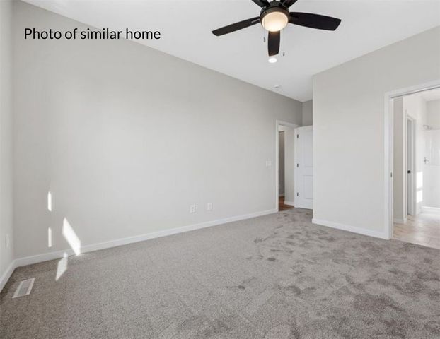 7515 Country Brook Drive NW, Cedar Rapids, IA 52405