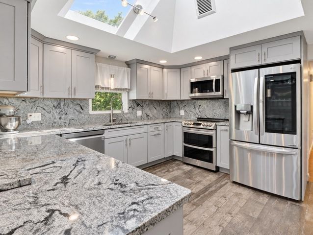 20 Viking Road, Saugus, MA 01906