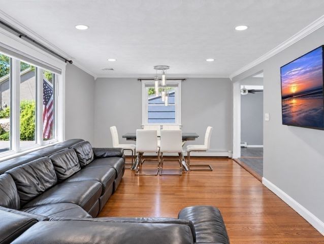 20 Viking Road, Saugus, MA 01906