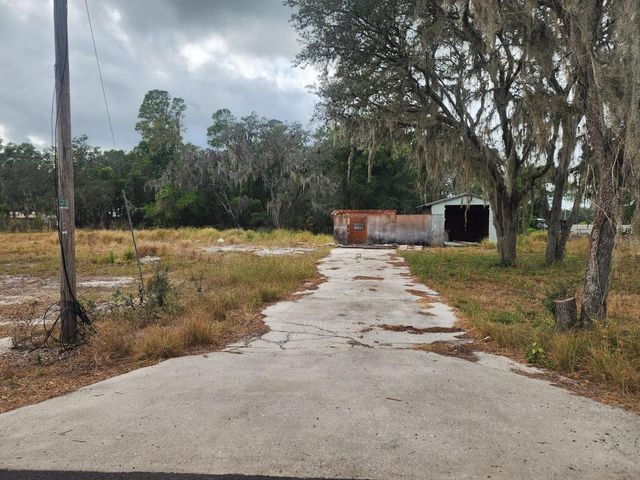 1409 WILKINSON DRIVE, Plant City, FL 33566