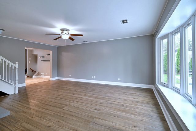 8164 N Carrolton Court, Hanover Park, IL 60133