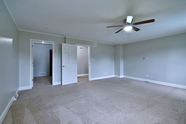 8164 N Carrolton Court, Hanover Park, IL 60133