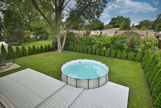 8164 N Carrolton Court, Hanover Park, IL 60133