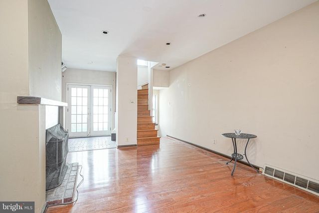 522 S 24TH ST, Philadelphia, PA 19146